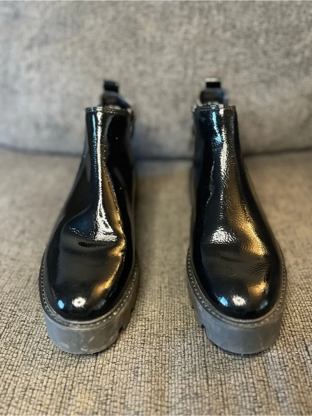 Franco Sarto Flora Black Patent Leather Chelsea Lug Sole Women’s 9 Boots